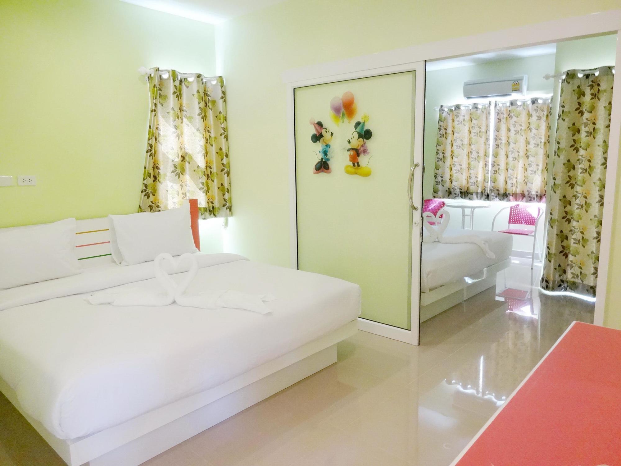 Holland Resort Phuket מראה חיצוני תמונה